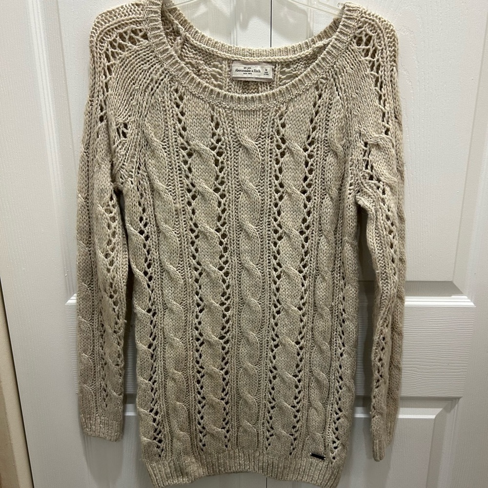 Abercrombie & Fitch Women’s Long Beige Cable Knit Sweater Medium